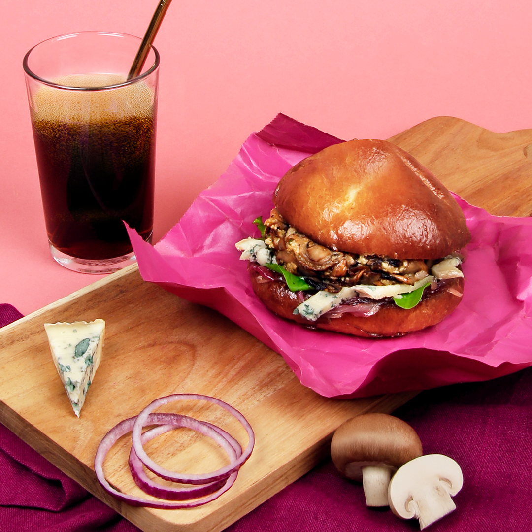 IR_33_Blue Cheese Mushroom Burger with Caramelized Red Onions