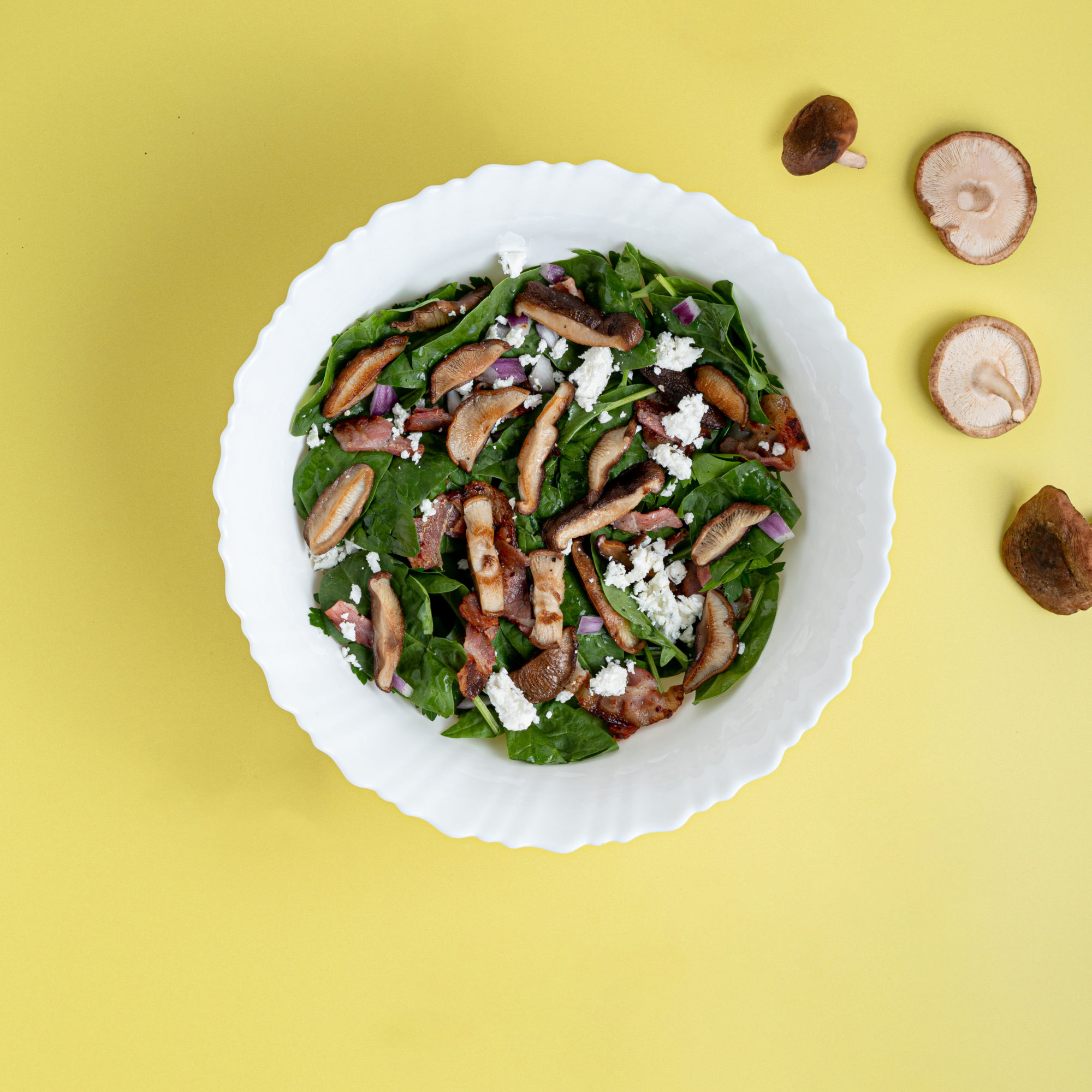 S08_Spinach Salad with mushrooms and bacon