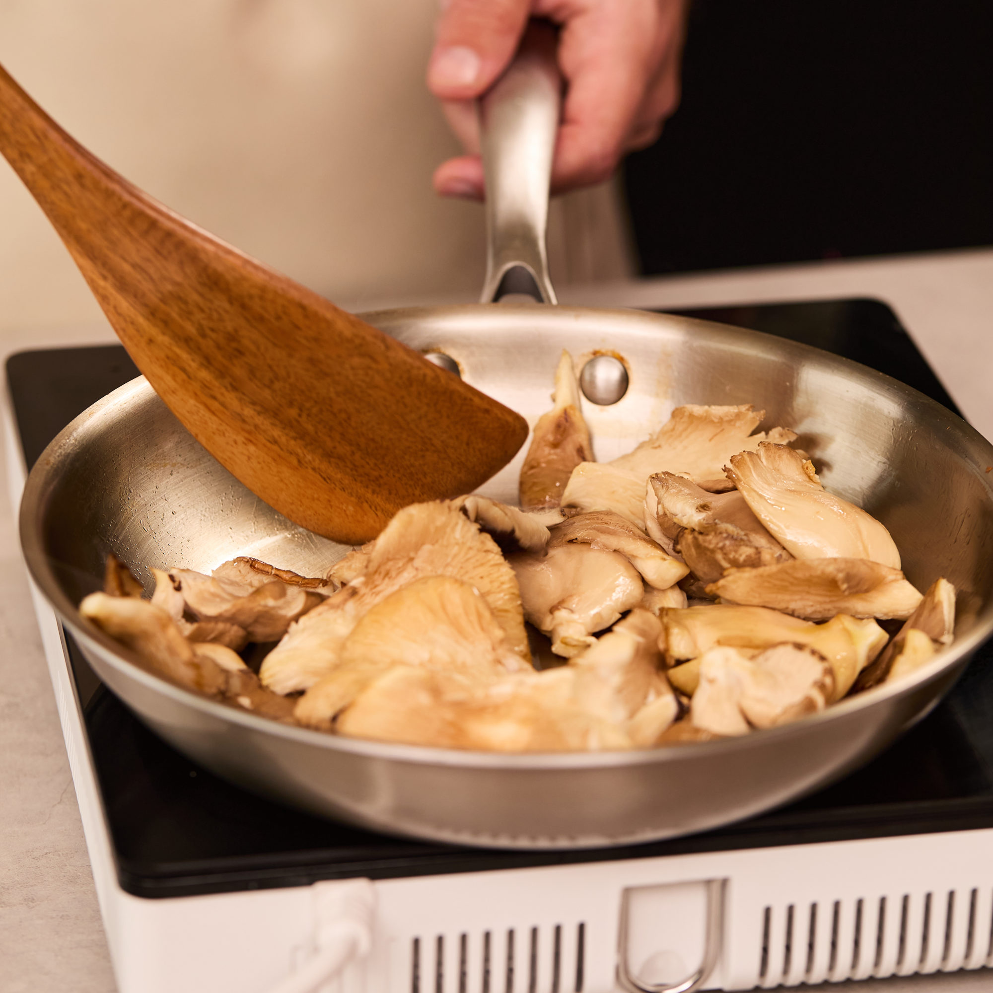 mushroom_butter_masala_STEPS 2